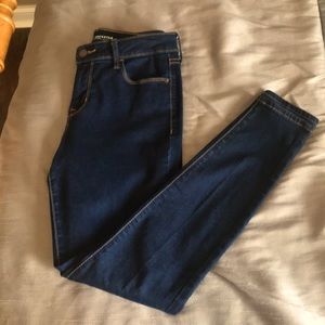 Old Navy Rockstar Mid-Rise Jeans